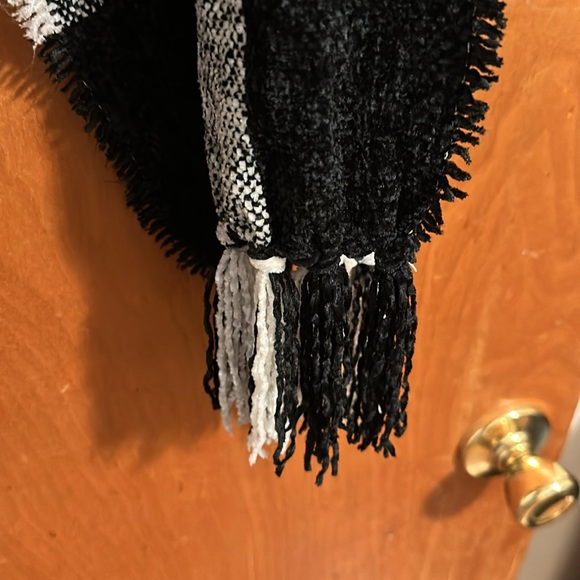 Soft, black, brown, and white scarf - Picture 3 of 3
